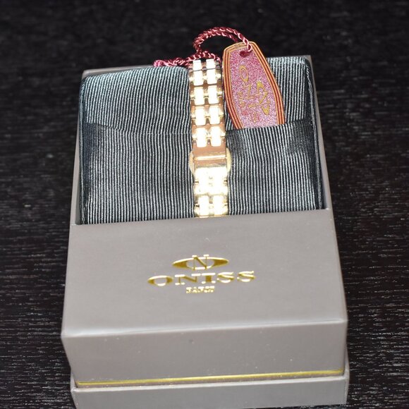 Oniss Paris Austrian Crystal Watch